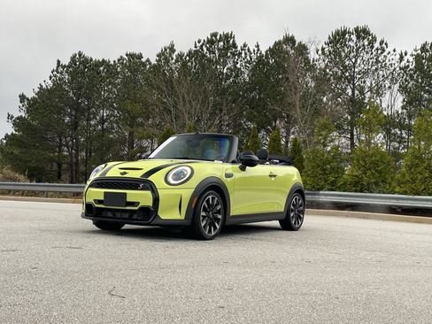 Certified 2024 MINI Cooper S image 58