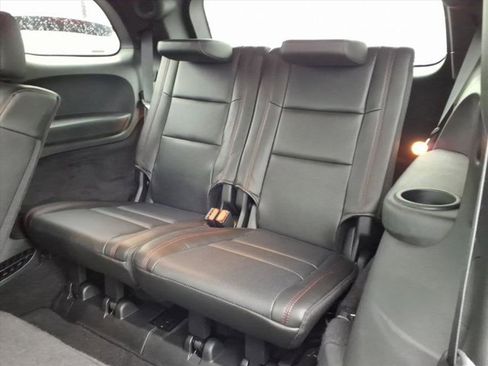 Used 2025 Dodge Durango GT image 28