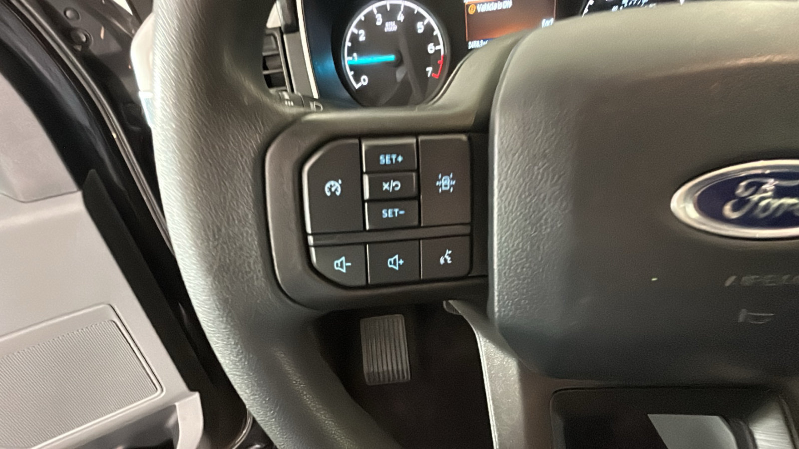 Used 2023 Ford F150 XLT AWD/4WD image 18