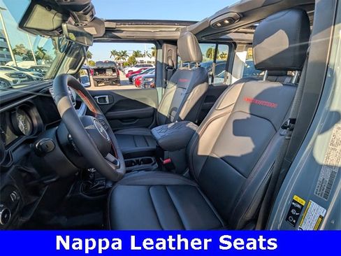 Used 2024 Jeep Wrangler Unlimited Rubicon image 6