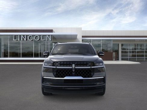 New 2026 Lincoln Navigator Reserve w/ Jet Appearance Package image 6