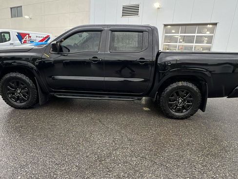 Used 2024 Nissan Frontier SV w/ SV Convenience Package AWD/4WD image 7