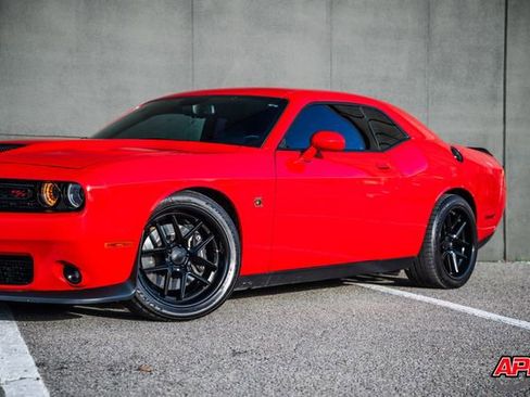 Used 2019 Dodge Challenger R/T Scat Pack w/ Plus Package image 41
