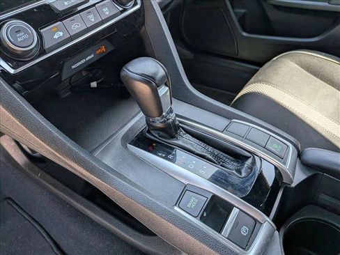 Used 2021 Honda Civic Sport image 12