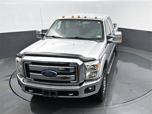 Used 2014 Ford F250 XLT w/ XLT Premium Package image 19