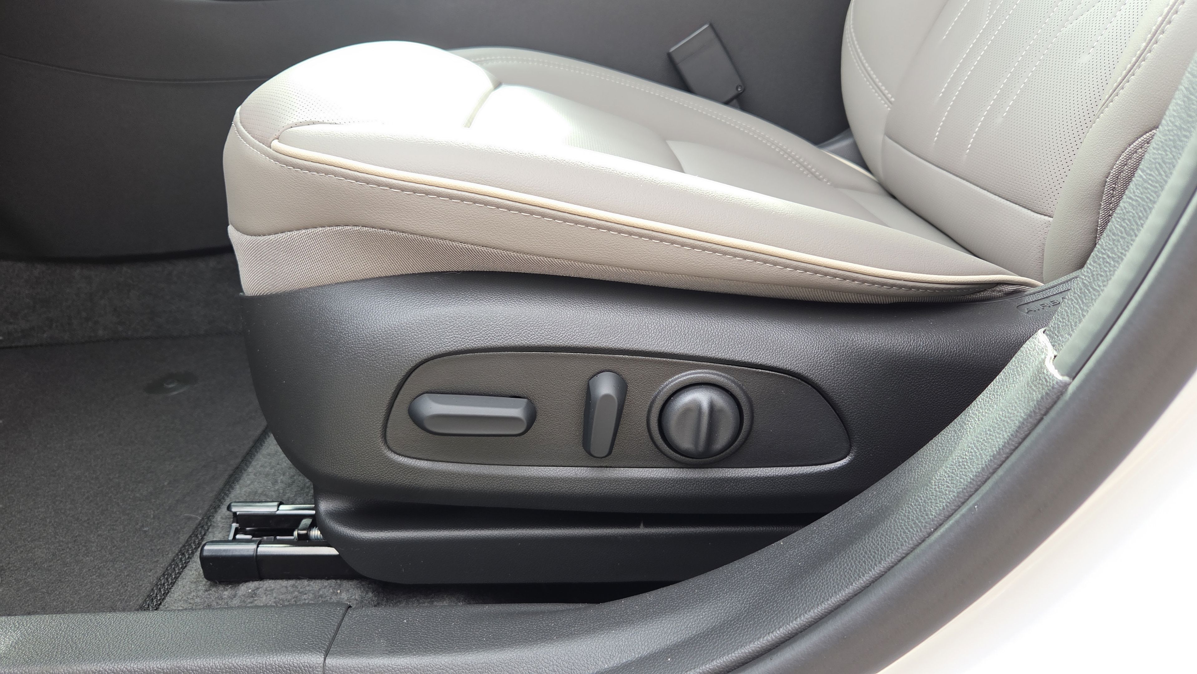 New 2026 Buick Envista Avenir FWD image 17