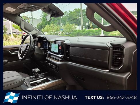 Used 2023 Chevrolet Silverado 1500 LT AWD/4WD image 16