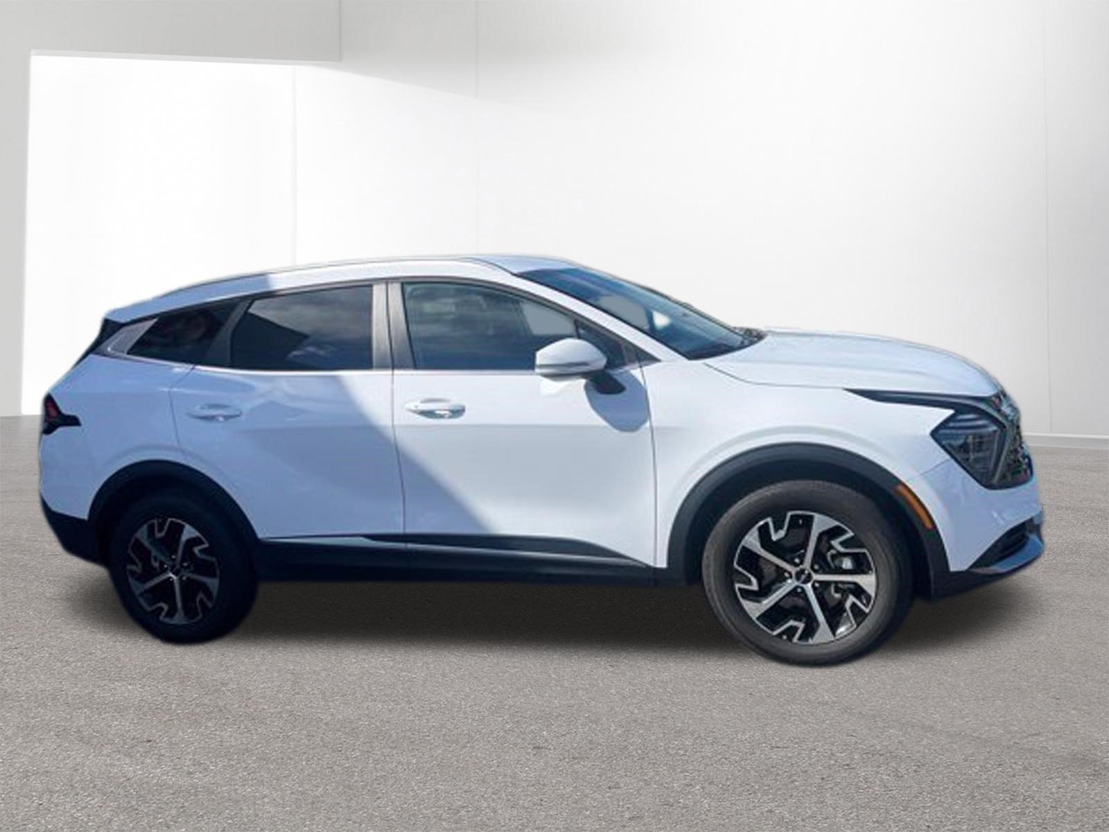 Certified 2024 Kia Sportage EX AWD/4WD image 27