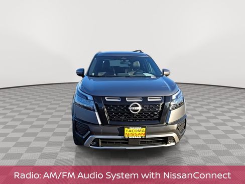 Used 2025 Nissan Pathfinder Rock Creek image 3