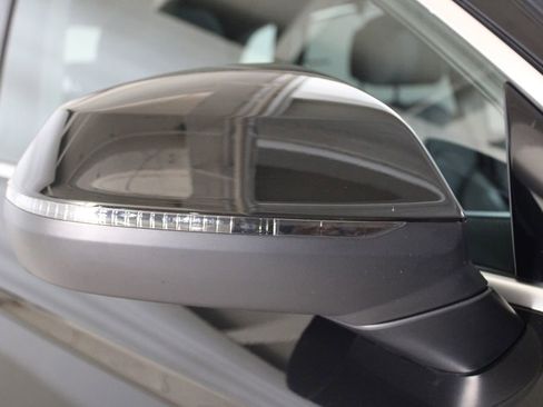 Certified 2025 Audi Q5 2.0T Premium Plus w/ Premium Plus Package image 27