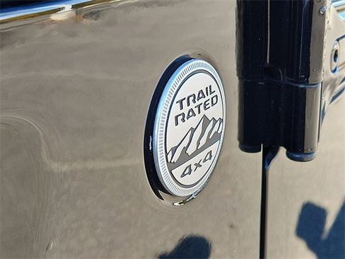 Used 2018 Jeep Wrangler Unlimited Sport S image 27