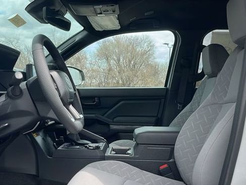New 2026 Toyota Tacoma SR5 AWD/4WD image 7