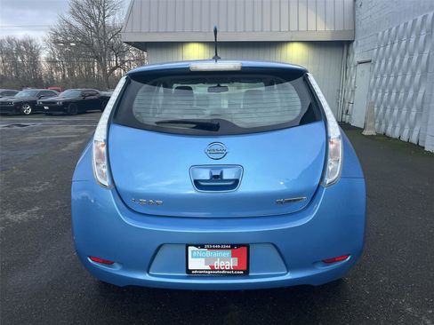 Used 2014 Nissan Leaf SV w/ LED & Quick Charge Package image 5