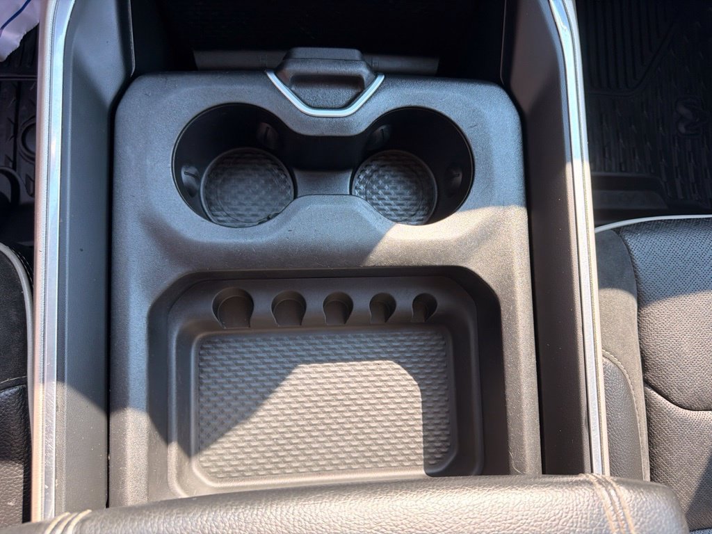 Used 2022 RAM 1500 Laramie AWD/4WD image 30
