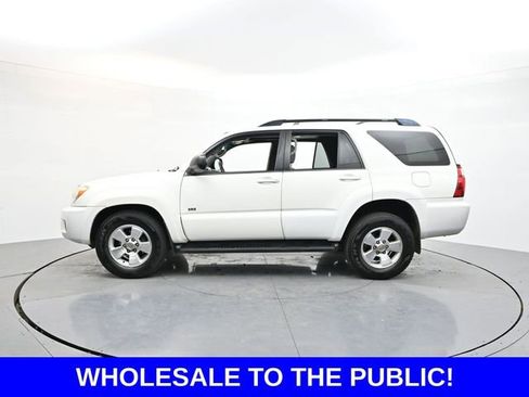 Used 2008 Toyota 4Runner SR5 image 4