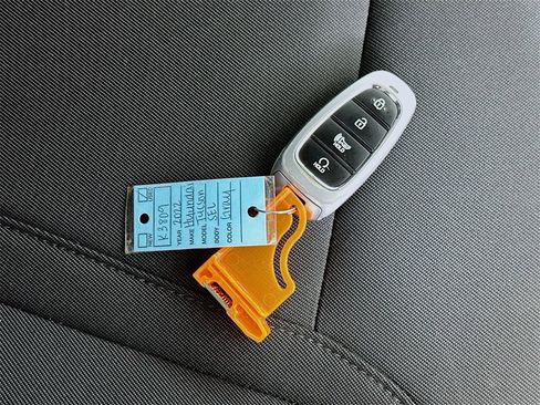 Used 2022 Hyundai Tucson SEL w/ Cargo Package image 35