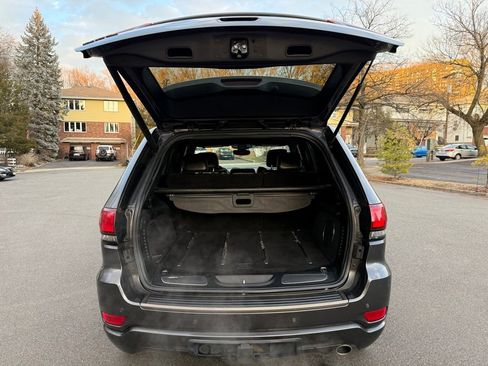 Used 2017 Jeep Grand Cherokee Limited 75th Anniversary image 24