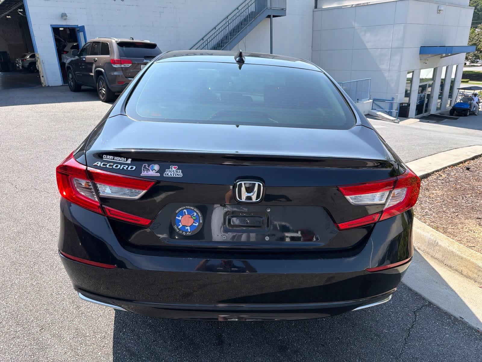 Used 2018 Honda Accord EX image 10