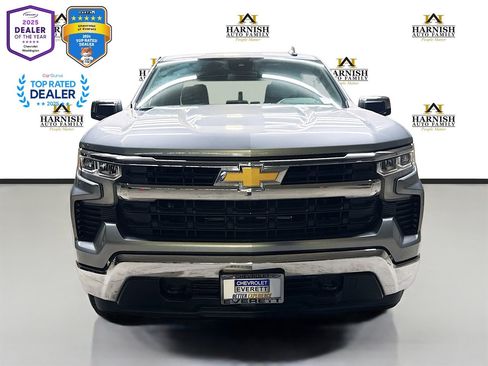 Used 2023 Chevrolet Silverado 1500 LT w/ Protection Package image 2