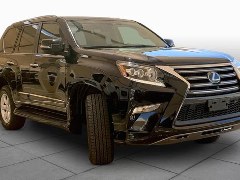 Used 2016 Lexus GX 460 Luxury AWD/4WD image 3