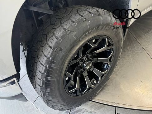 Used 2019 Chevrolet Silverado 1500 LT w/ Texas Edition AWD/4WD image 5