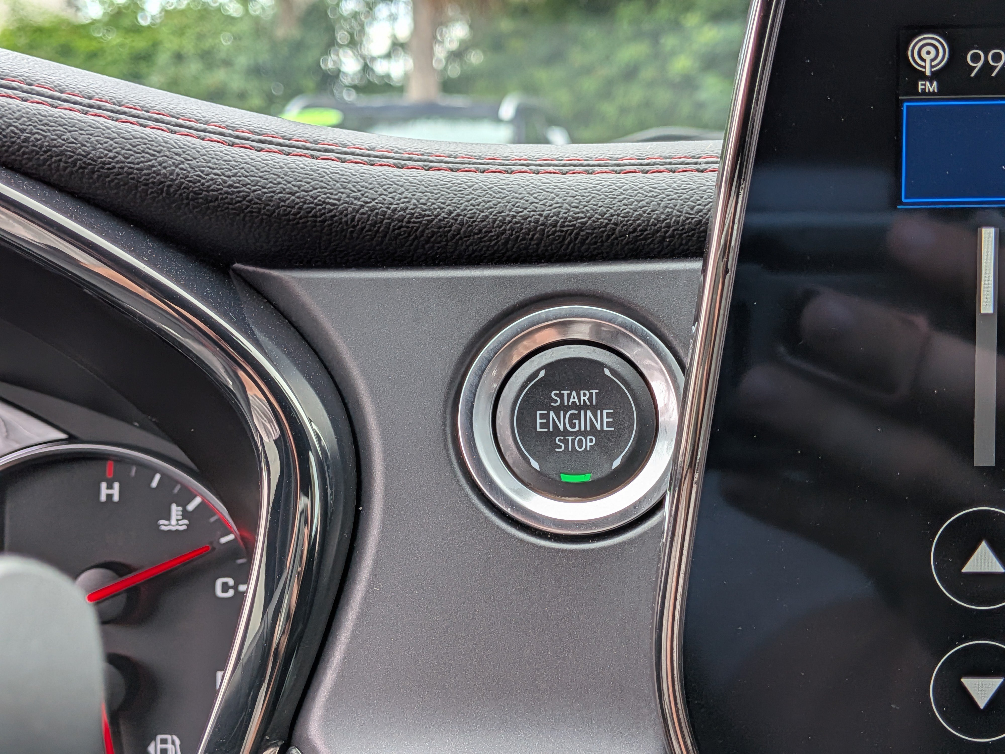 Used 2025 Chevrolet Blazer RS FWD image 30