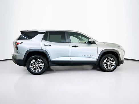 Used 2025 Chevrolet Equinox LT image 10