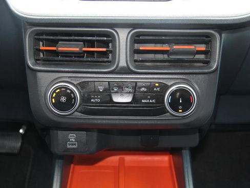 Used 2024 Ford Maverick XLT FWD image 19