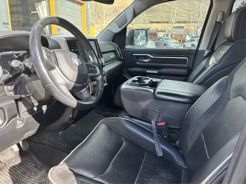 Used 2022 RAM 1500 Laramie AWD/4WD image 17