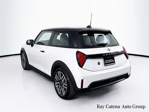Used 2026 MINI Cooper 2-Door Hardtop FWD image 5