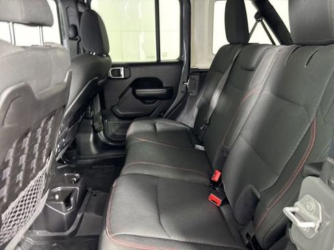 Used 2019 Jeep Wrangler Unlimited Rubicon image 21