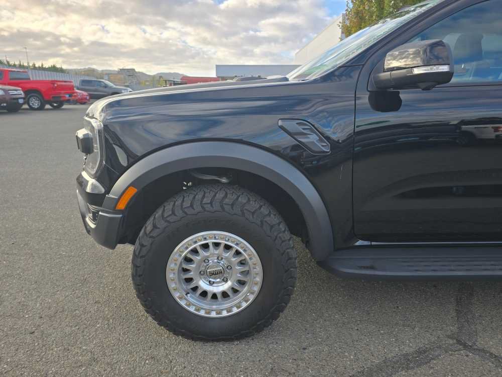 Used 2025 Ford Ranger Raptor AWD/4WD image 6