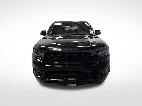 Used 2024 Jeep Wagoneer Series II image 12