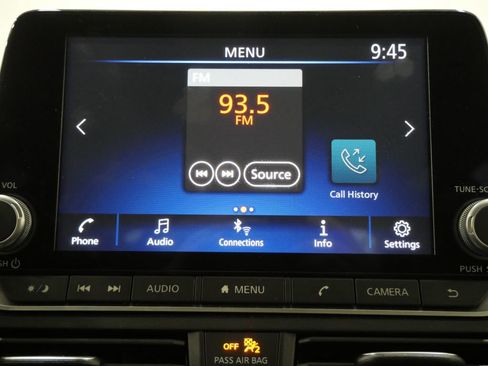 Used 2024 Nissan Altima 2.5 SR FWD image 16