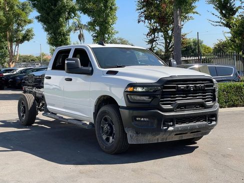 New 2025 RAM 2500 Tradesman image 8