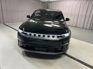 Used 2024 Jeep Wagoneer Launch Edition video 2