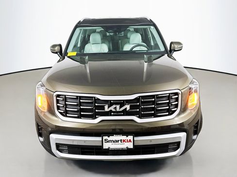 Used 2024 Kia Telluride SX Prestige image 2