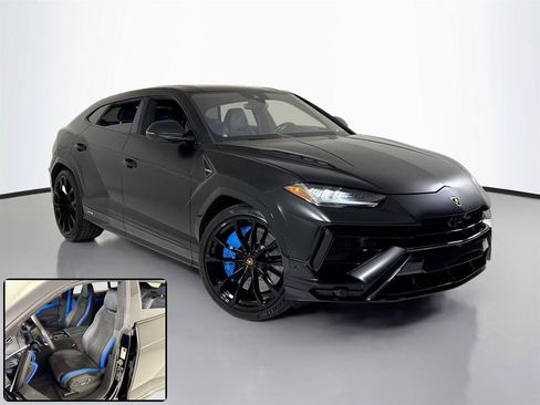 Used 2024 Lamborghini Urus S AWD/4WD image 2