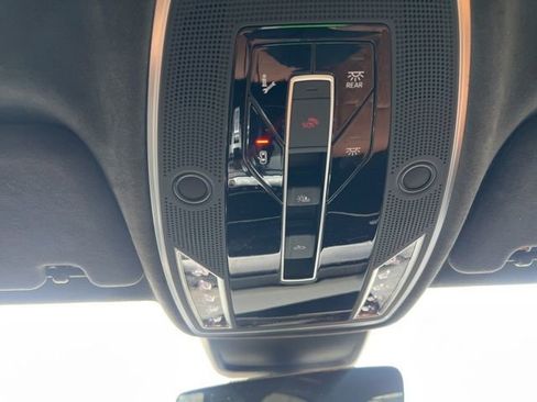 Used 2024 Audi S8 image 53