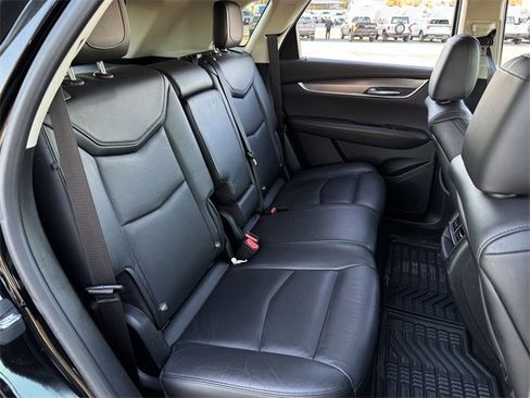Used 2019 Cadillac XT5 Luxury image 29