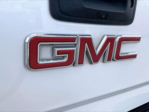 Used 2016 GMC Sierra 3500 Denali w/ Duramax Plus Package image 27