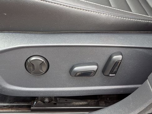 Used 2022 Volkswagen Jetta SE FWD image 20