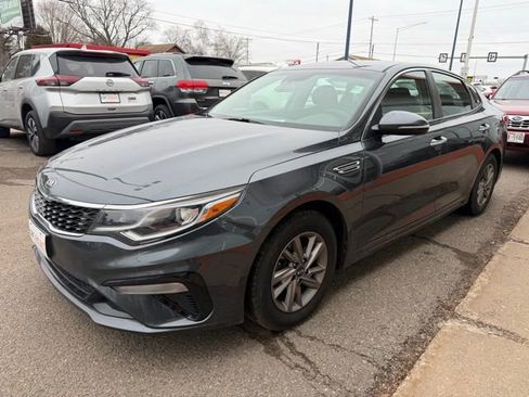 Used 2020 Kia Optima LX image 3