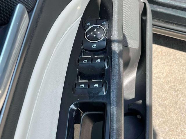 Used 2015 Ford Fusion Titanium FWD image 25