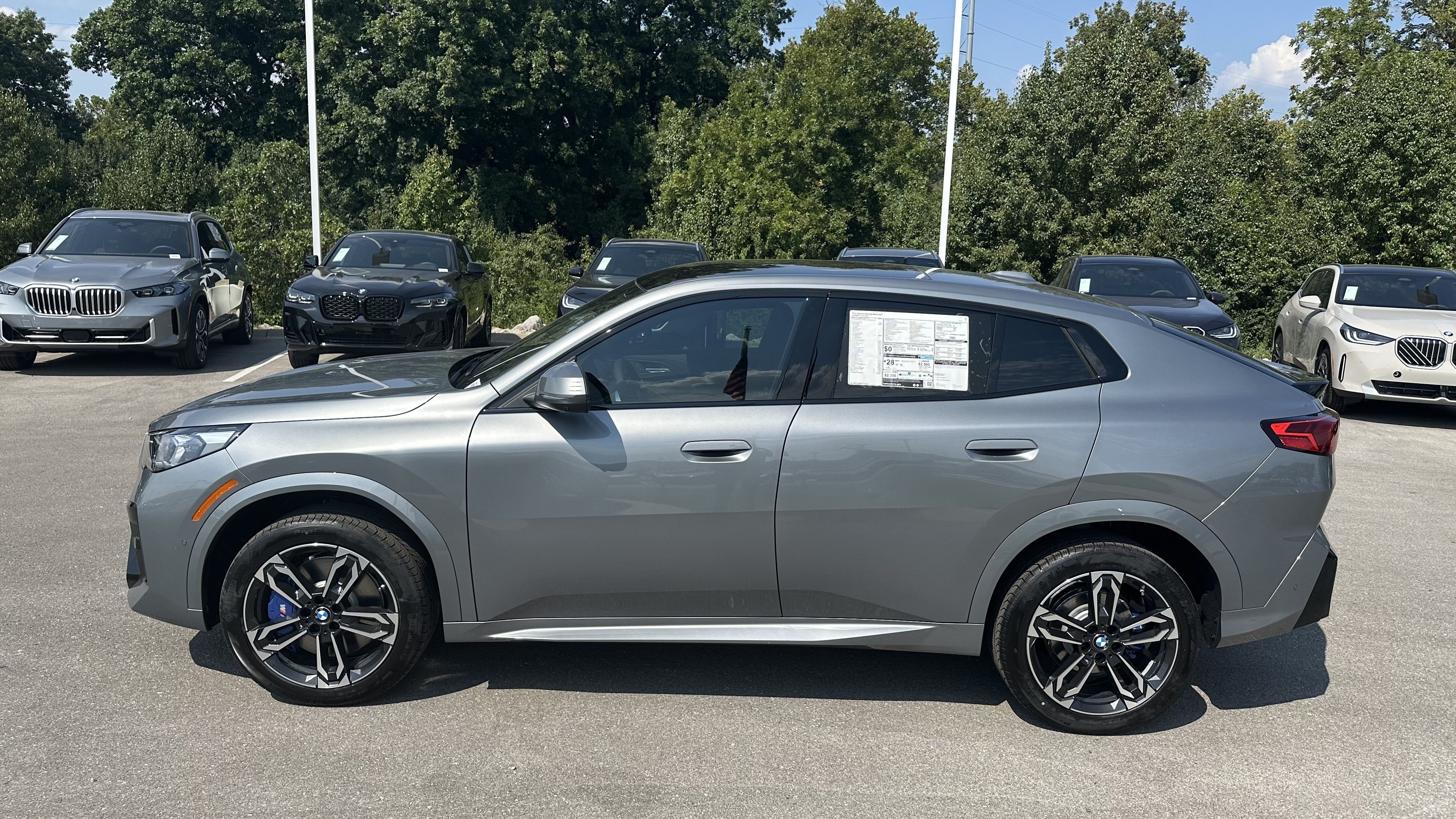 Used 2026 BMW X2 xDrive28i w/ Technology Package AWD/4WD image 7