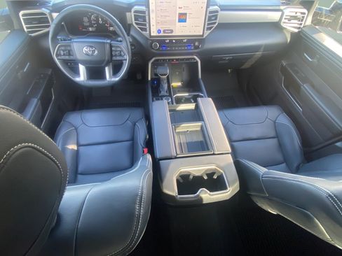 Used 2026 Toyota Tundra Limited AWD/4WD image 15