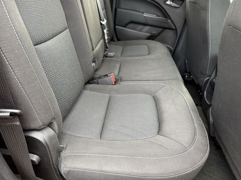 Used 2016 Chevrolet Colorado LT w/ LT Convenience Package image 15