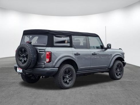 Certified 2022 Ford Bronco Black Diamond AWD/4WD image 4