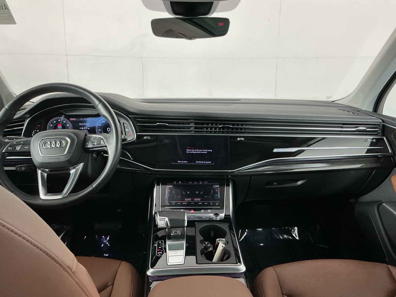 Used 2023 Audi Q7 3.0T Prestige w/ Prestige Package AWD/4WD image 14