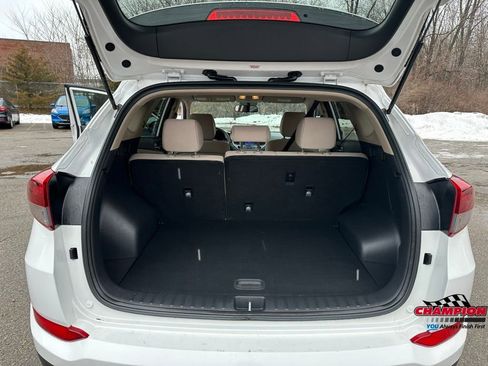 Used 2017 Hyundai Tucson SE image 26